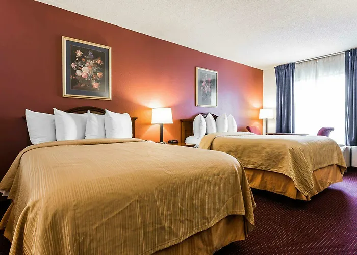 Quality Coliseum Inn 3*