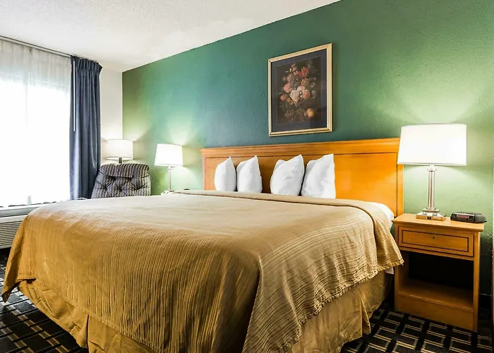 Quality Coliseum Inn North Charleston